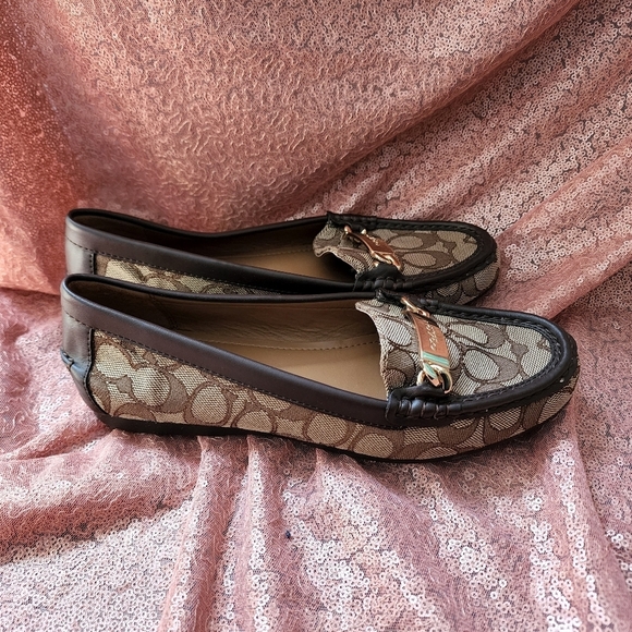 Coach Olive Loafers - Picture 3 of 7